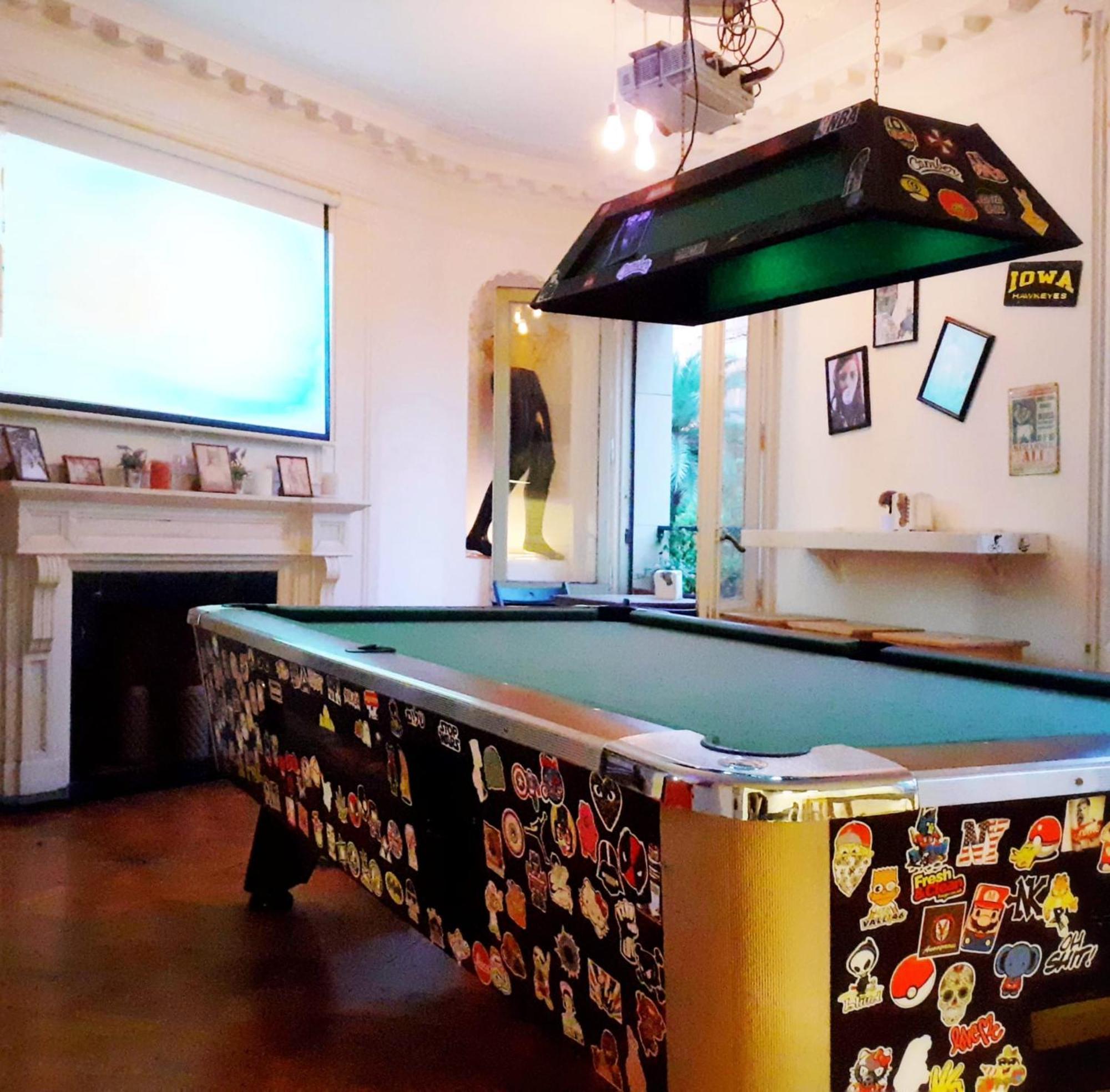 Wow Hostel Barcelona Exteriör bild